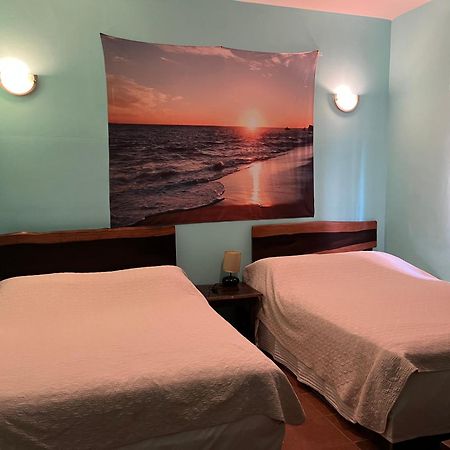 Easy Inn Hotel Belize City Ngoại thất bức ảnh