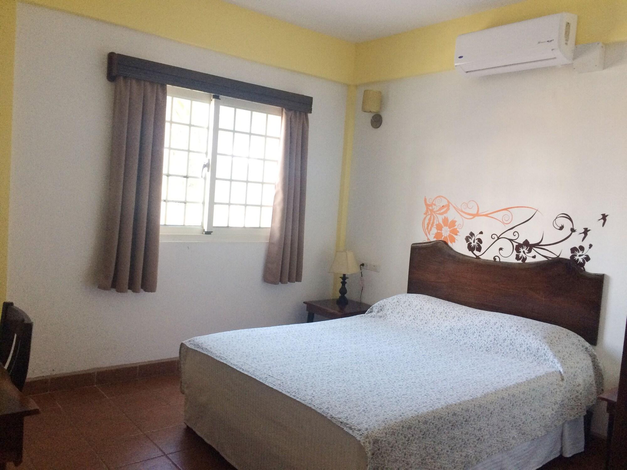Easy Inn Hotel Belize City Ngoại thất bức ảnh