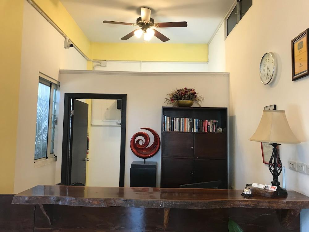Easy Inn Hotel Belize City Ngoại thất bức ảnh