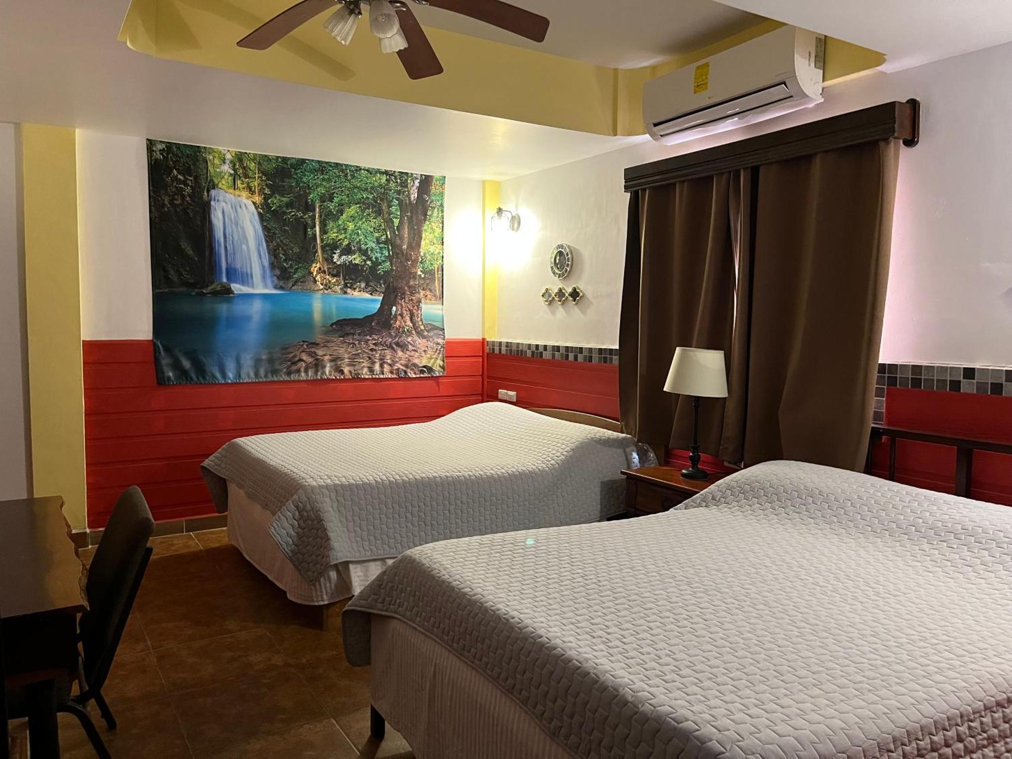 Easy Inn Hotel Belize City Ngoại thất bức ảnh