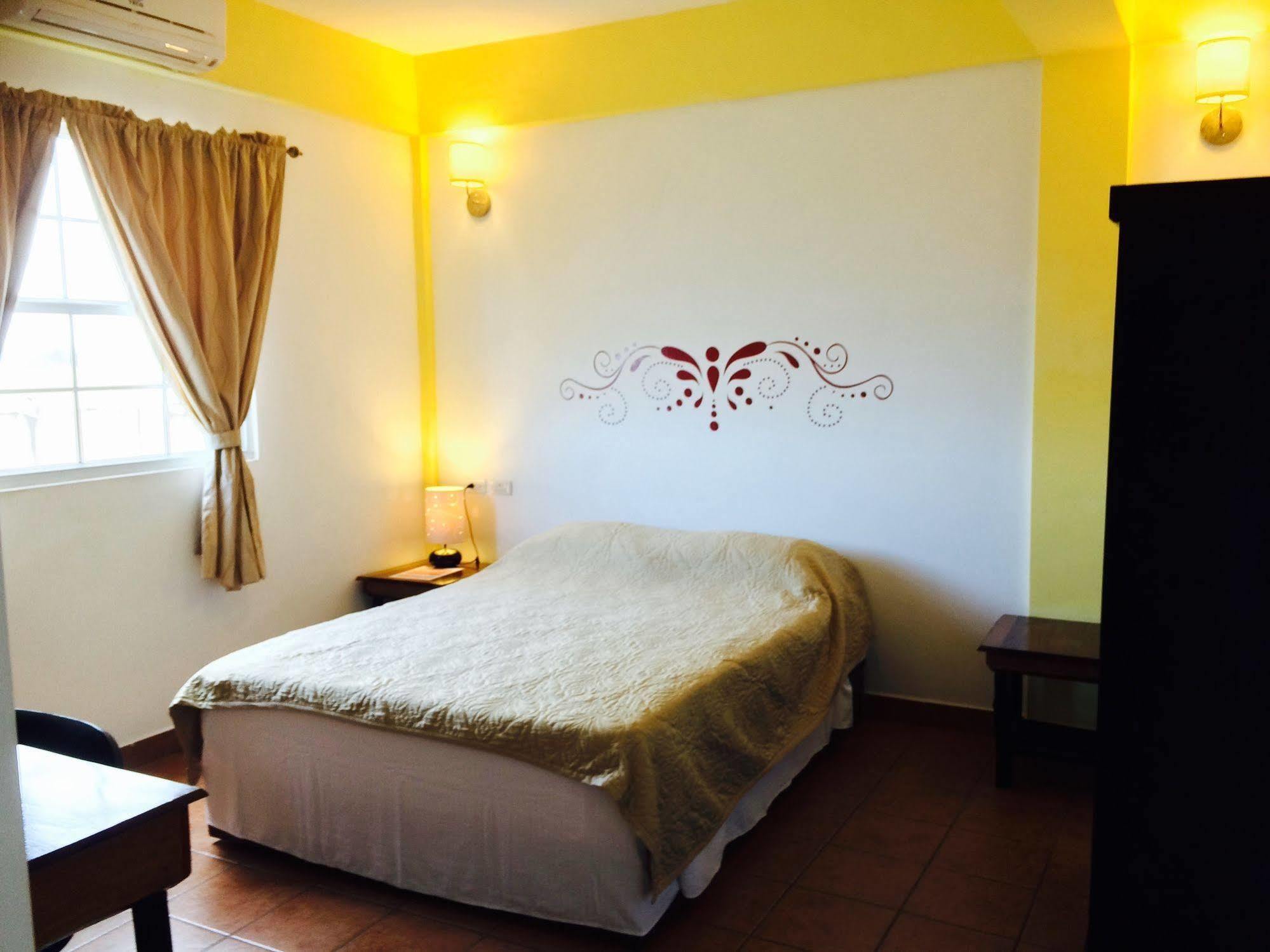 Easy Inn Hotel Belize City Ngoại thất bức ảnh